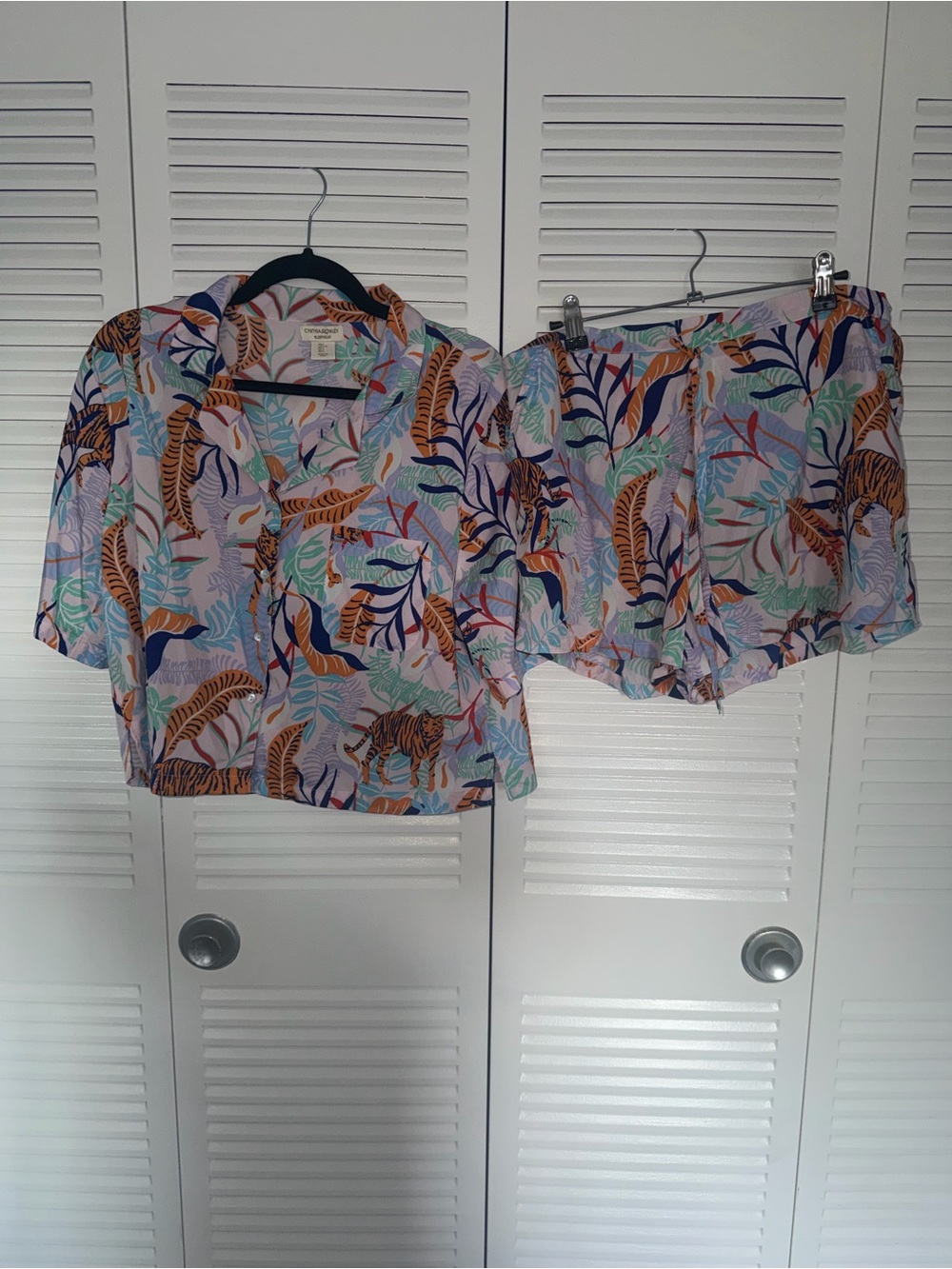 Cynthia Rowley Cropped Multicolor Tropical Tiger Print Pajama Set